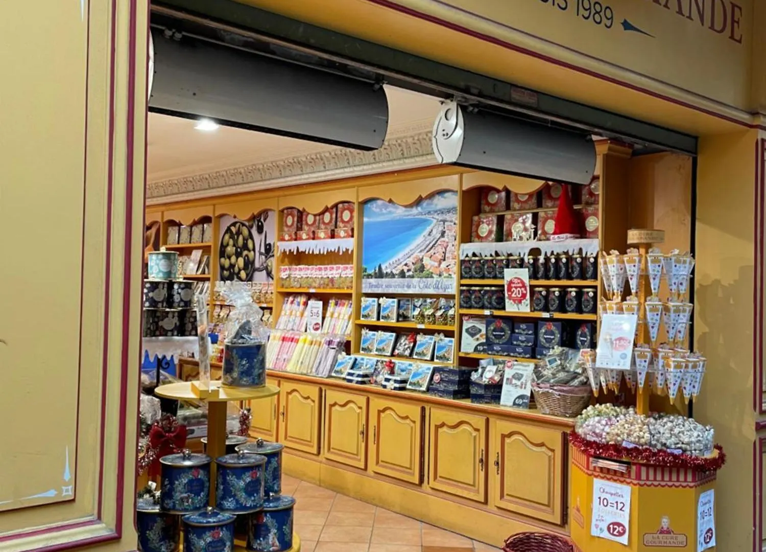 2 Pieces Dans Le Vieux Nice - A 3 Min De La Mer Et Du Celebre Cours Saleya 0*,  France
