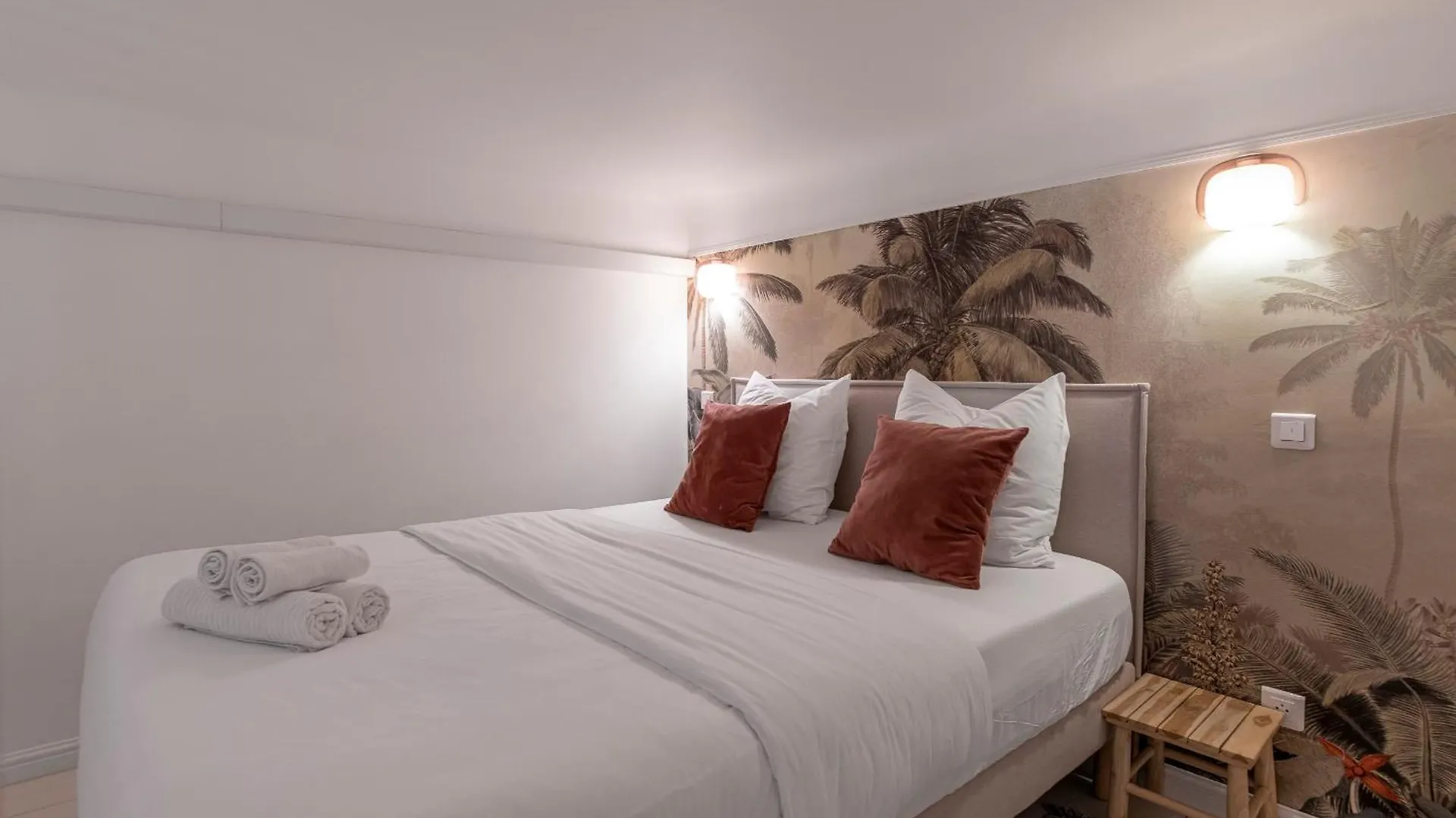 Apartment 2 Pieces Dans Le Vieux Nice - A 3 Min De La Mer Et Du Celebre Cours Saleya