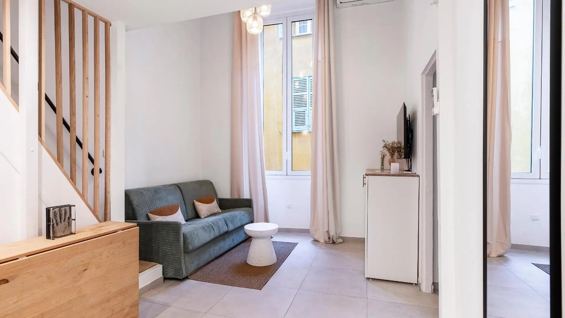 2 Pieces Dans Le Vieux Nice - A 3 Min De La Mer Et Du Celebre Cours Saleya